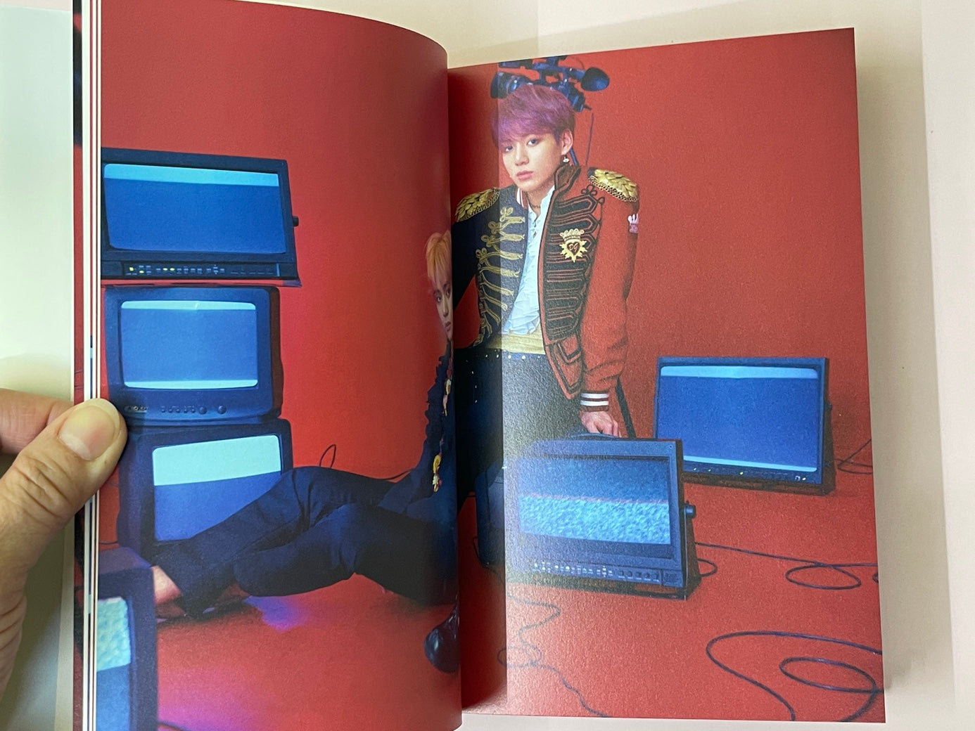 BTS "Love Yourself 結 Answer" S ver. Album & Photobook Only (Stickers included / Pre-Owned)