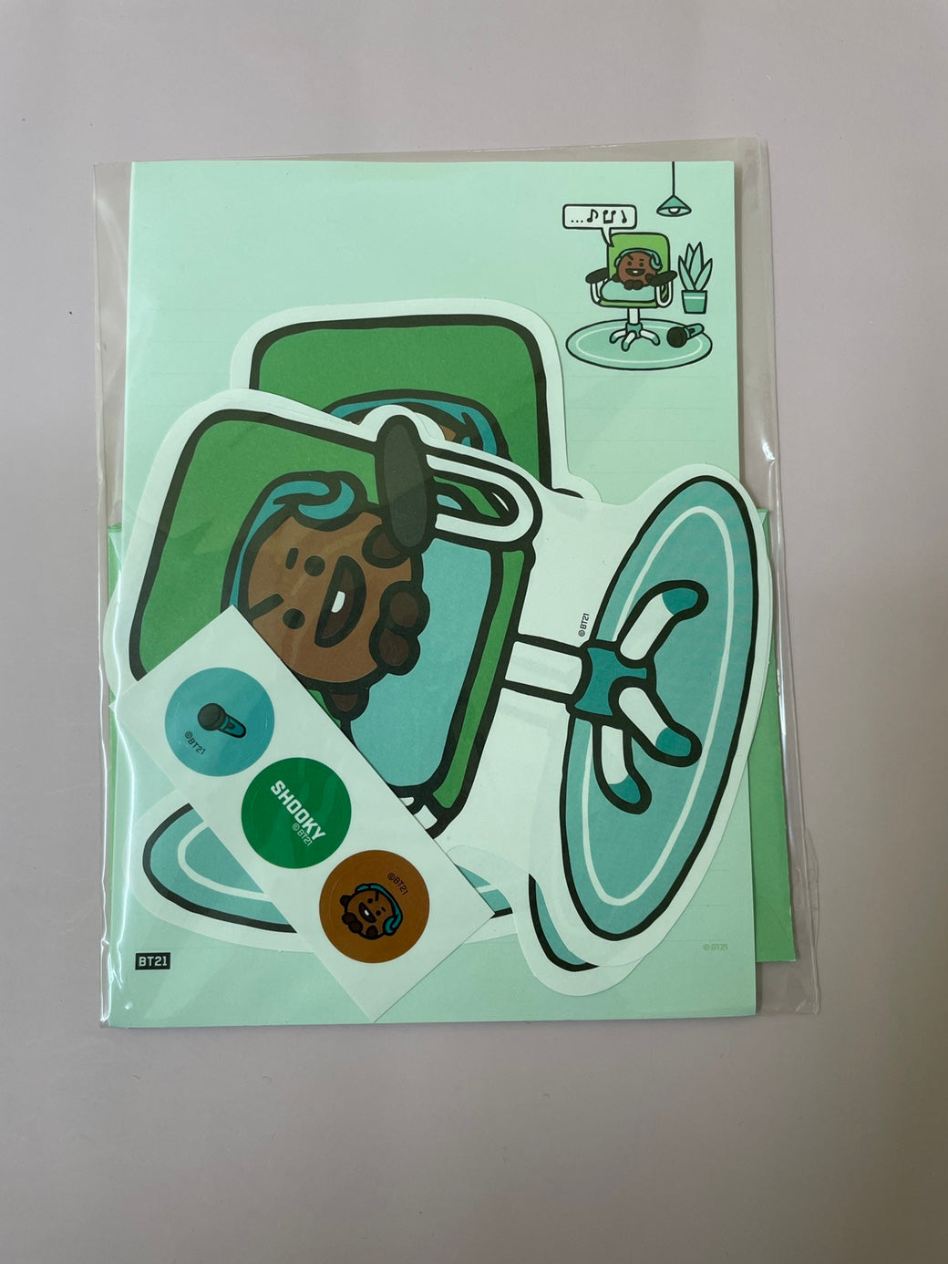 BT21 Character Letter Set: K-Pop Inspired Stationery for Creative Expression!