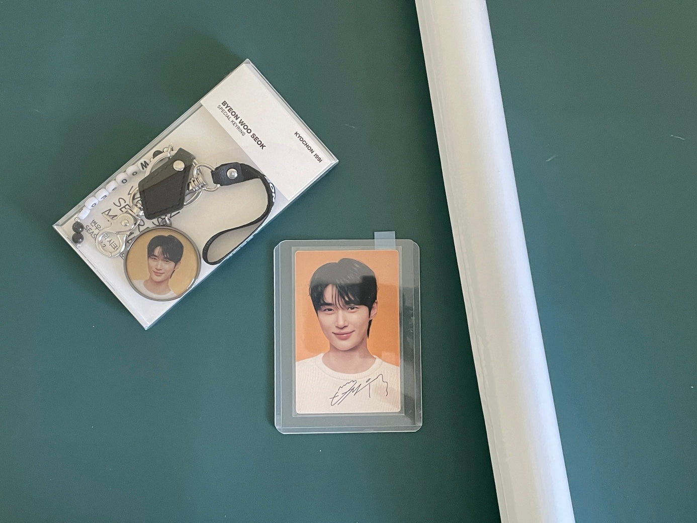 Byun Woo-seok x Ediya Coffee & Kyochon Chicken Limited Edition Merchandise Set No. 3
